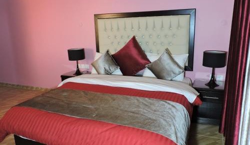Queen Room with Balcony