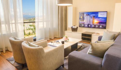 City View Two Bedroom Apartment with Balcony