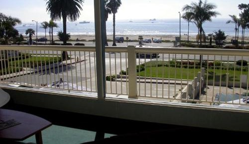 Suite Ocean View King/ Sofa Bed