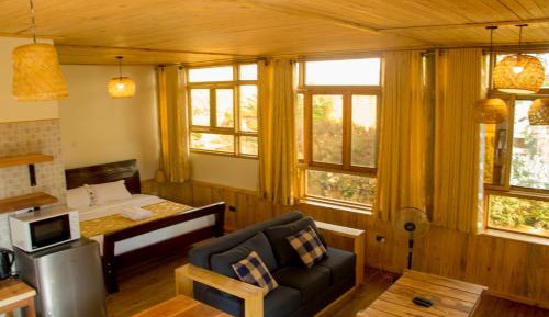 Deluxe King Room