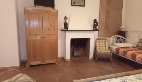 Quadruple Room with Private Bathroom