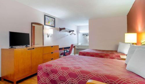 Double Room with Two Double Beds - Non-Smoking