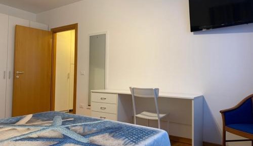 One-Bedroom Apartment (4 Adults)