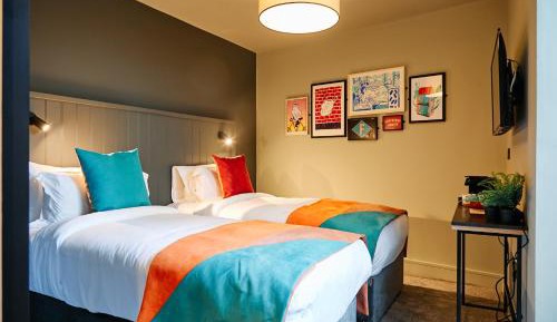 Deluxe Twin Room