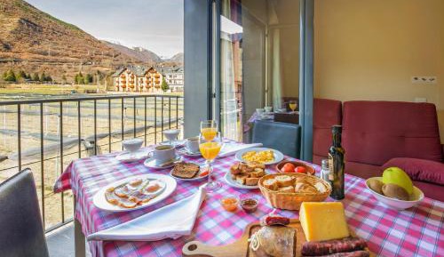 Superior One-Bedroom Apartment with Spa Access  (2 Adults)