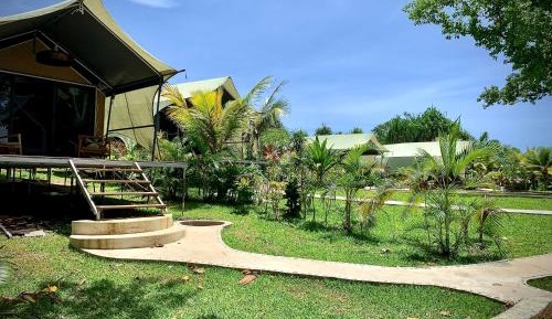 Deluxe Double Room with Balcony and Sea View