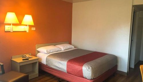 Double Room - Disability Access - Non-Smoking