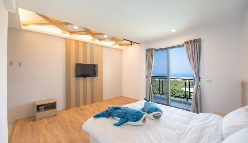 Family Room with Sea View