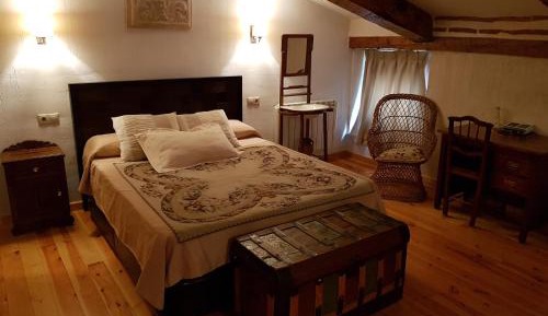 Two-Bedroom Apartment (4 Adults)