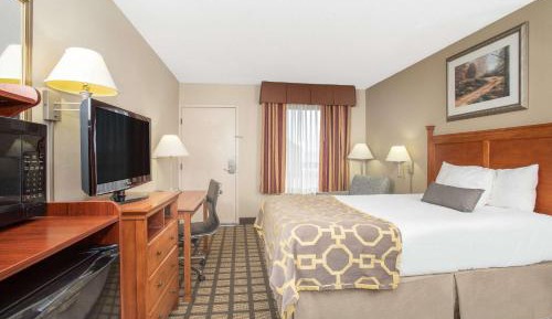 King Room with Sofa Bed - Non-Smoking