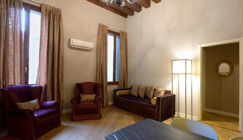 Three-Bedroom Apartment (8 Adults) (San Marco 1859)