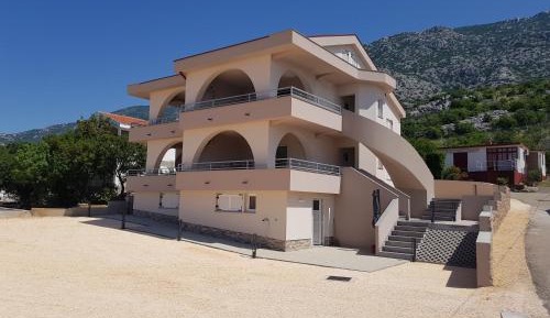 Apartment with Sea View