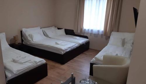 Economy Quadruple Room