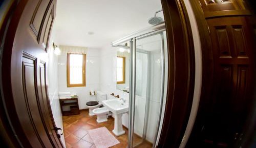 Triple Room with Private Bathroom
