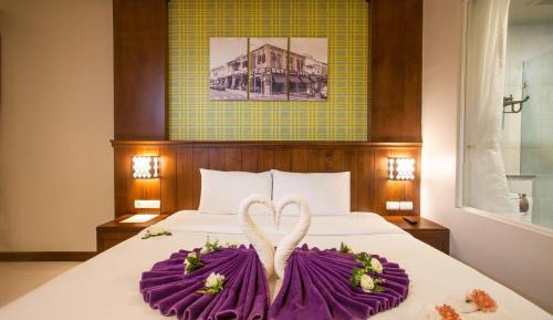 Pool Access Double Room (First Floor)