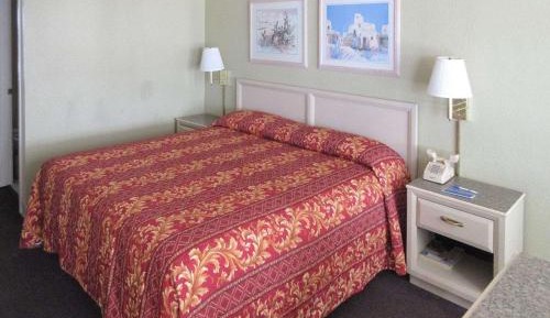 King Room - Non-Smoking