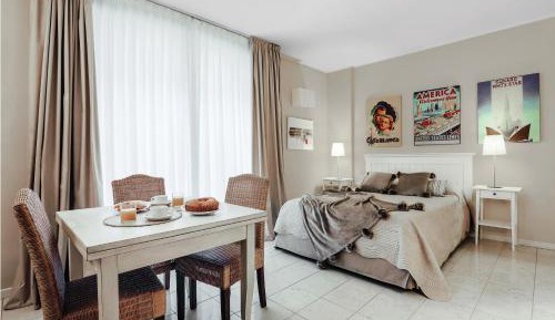 Studio (2 Adults)
