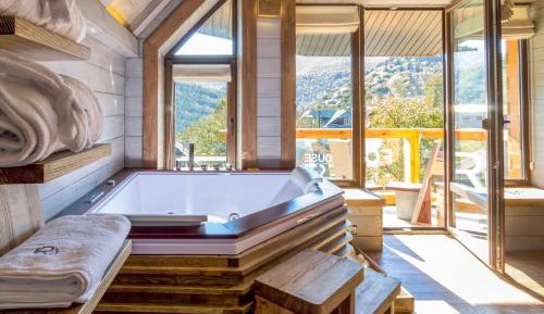 Duplex Apartment with Mountain View
