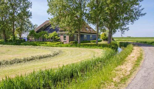 Apartment Farm House 