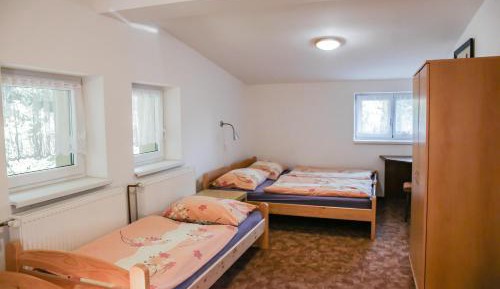 Quintuple Room with Private Bathroom