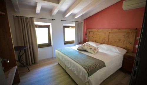 Two-Bedroom Apartment with Terrace
