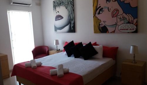 King Room with Balcony / City View