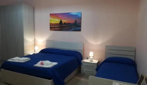 Deluxe Triple Room with Sea View