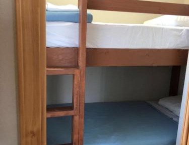 Mountain Cabin with Bunk Beds - No Pets