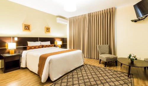 Queen Room