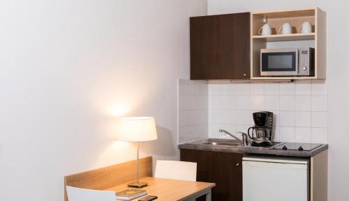Studio (2 Adults)