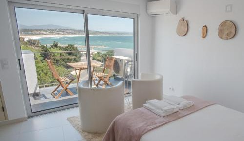 Studio Apartment with Sea View