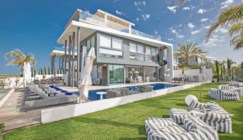Superior Villa