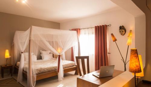 Deluxe Suite