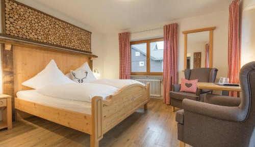 Double Room with Mountain View