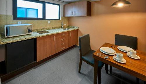Queen Suite