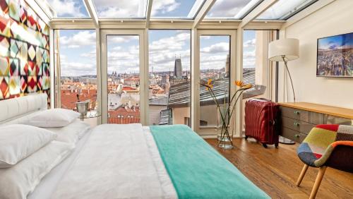 Penthouse Apartment (4 Adults)