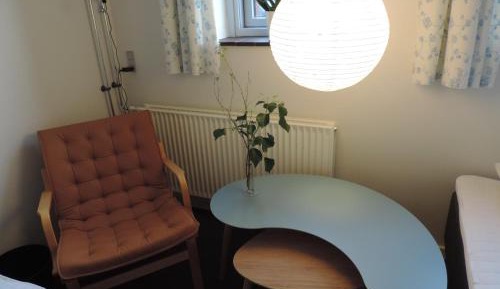 Small Twin Room with Shared Bathroom