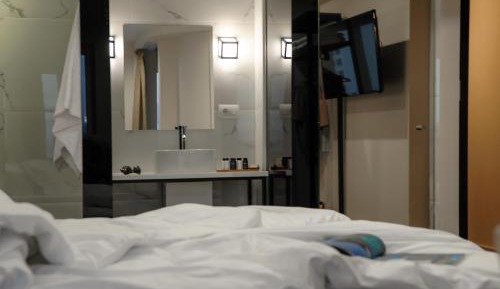 Superior Double or Twin Studio with Acropolis View