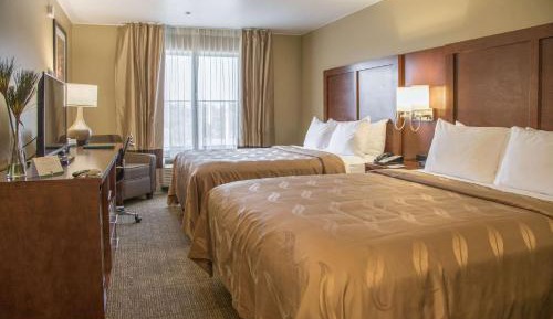 Queen Room with Two Queen Beds - Non-Smoking