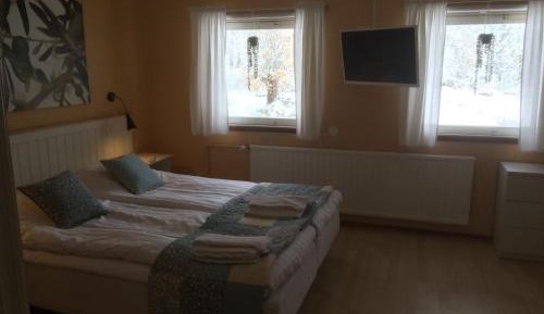 Triple Room with Shared Bathroom