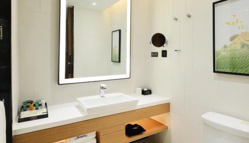 Comfort King Room