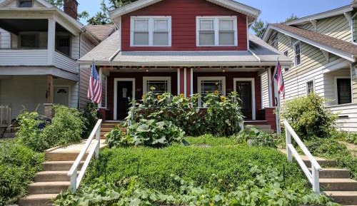 Three-Bedroom Townhouse