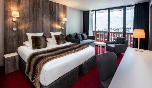 Superior Family Room