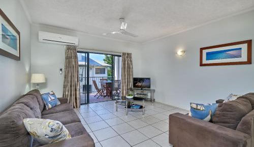 Townhouse Two-Bedroom Apartment