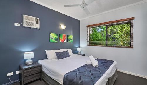 Deluxe Two-Bedroom Apartment with Two Bathrooms