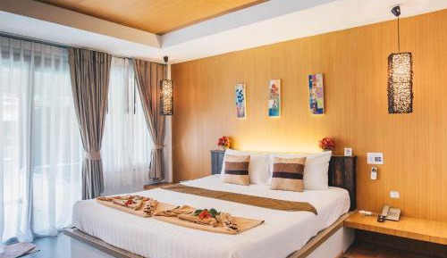 Double Room with Pool View