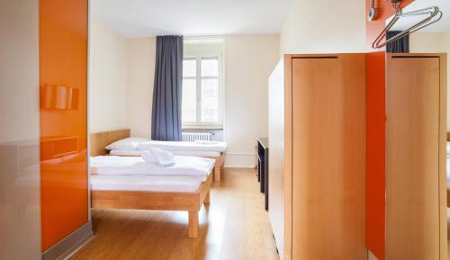 Standard Twin Room (self-check-in)