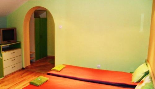 Family Room with Mountain View