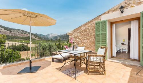Double or Twin Room with Terrace