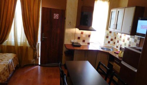 Family Apartment (4 Adults)